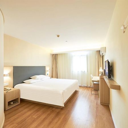 Hanting Hotel Fuzhou Wuyi Square Екстер'єр фото