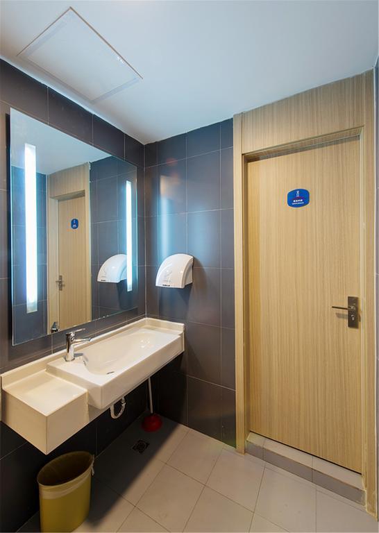 Hanting Hotel Fuzhou Wuyi Square Екстер'єр фото
